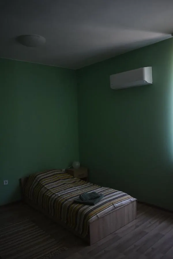 Apartment Airport Sofía 0*,